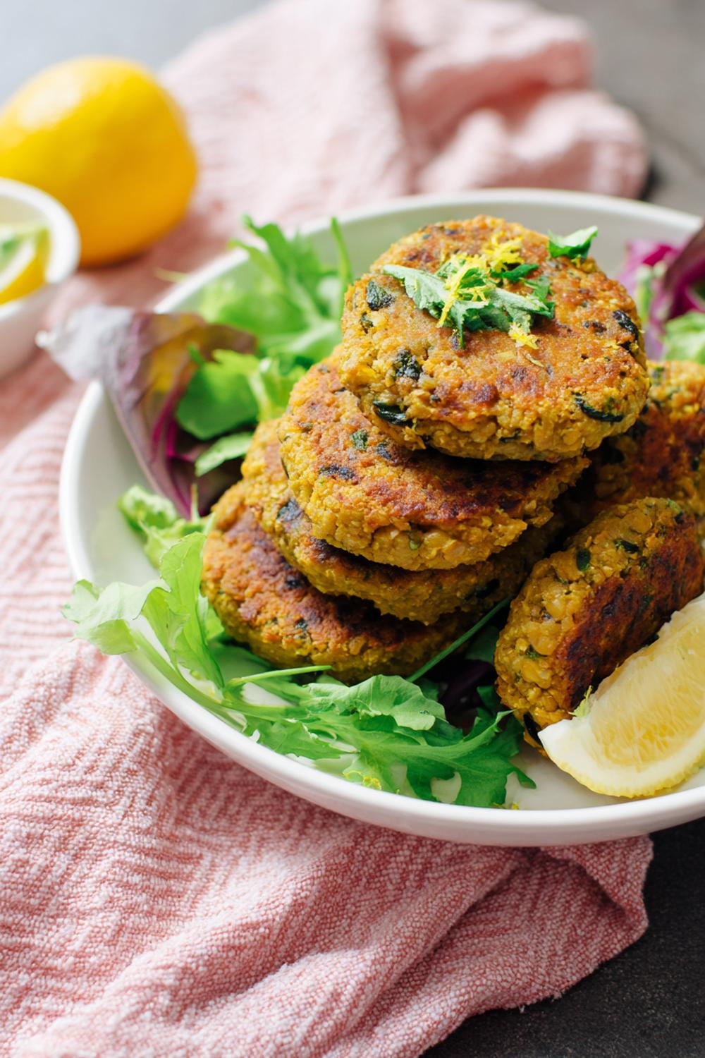 24 Vegetarische Frikadellen - Ideen, Formen, Aromen